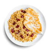 Куриная отбивная с фасолью и булгуром